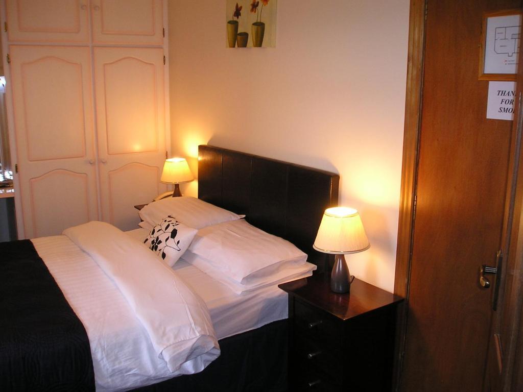 Mountain View Guesthouse Oughterard Dış mekan fotoğraf
